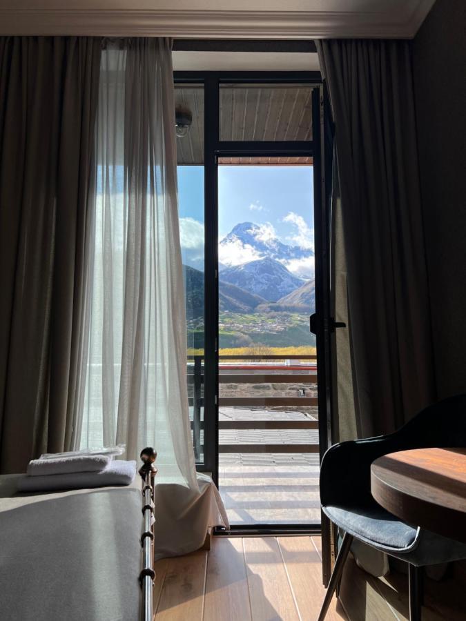 Old District Hotell Kazbegi Eksteriør bilde